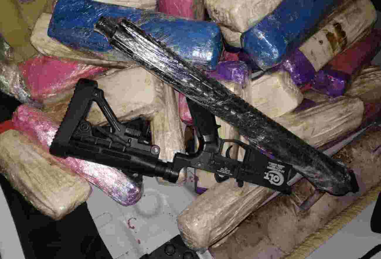 SIG de Dourados e PRF desmontam esquema de tráfico de drogas e armas destinadas ao Paraná