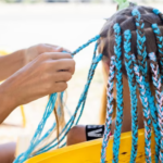 Trançando Histórias: Roda de conversa debate tradição e profissão de trancistas de Mato Grosso do Sul